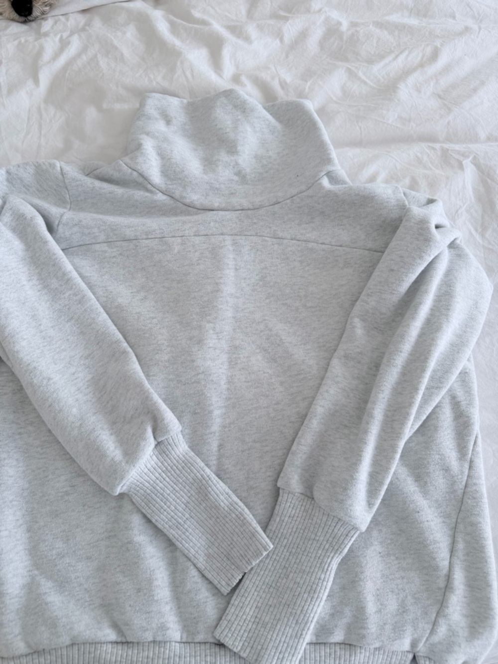 Alo Haze Turtleneck Sweatshirt